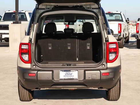 Used 2025 Ford Bronco Sport Outer Banks AWD/4WD image 28