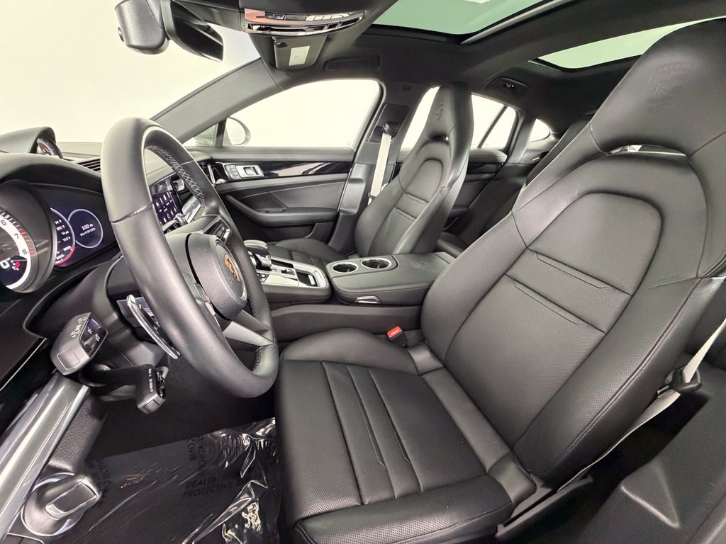 Certified 2023 Porsche Panamera RWD image 5