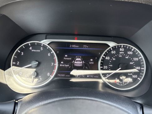 Used 2024 Nissan Sentra SV FWD image 18