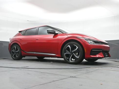 Used 2024 Kia EV6 GT-Line image 46