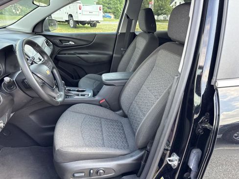 Used 2024 Chevrolet Equinox LT image 11