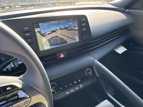 New 2026 Hyundai Elantra Sport image 17