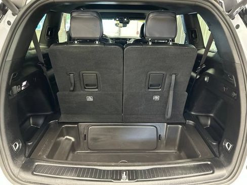 Used 2023 Jeep Grand Cherokee L Laredo AWD/4WD image 22