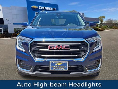 Used 2022 GMC Terrain SLE w/ Driver Convenience Package AWD/4WD image 23