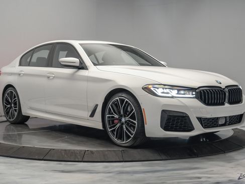 Used 2023 BMW 540i w/ M Sport Package image 24