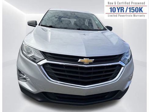 Used 2020 Chevrolet Equinox LS w/ LS Convenience Package image 2