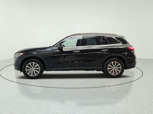 Certified 2026 Mercedes-Benz GLC 300 image 8