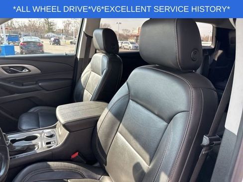 Used 2021 Chevrolet Traverse LT w/ LT Premium Package image 15