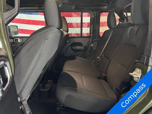 Used 2023 Jeep Wrangler Unlimited w/ Cold Weather Group image 11