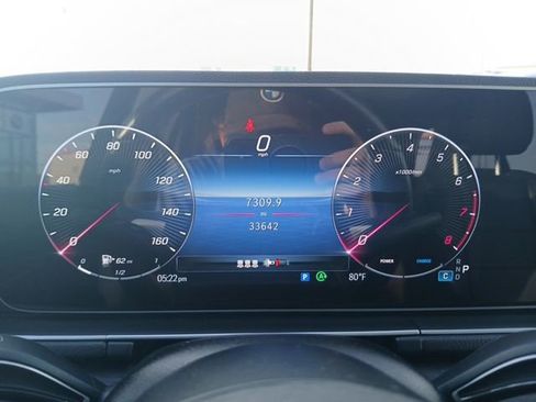 Used 2024 Mercedes-Benz GLE 350 4MATIC image 23