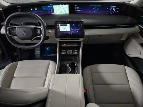 New 2026 Lincoln Nautilus Premier AWD/4WD image 14