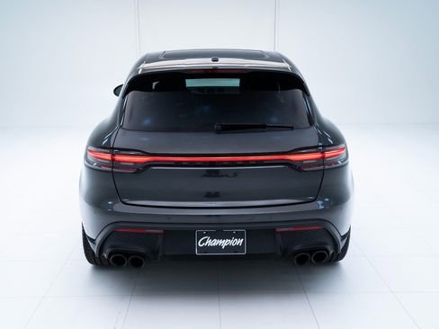 Certified 2024 Porsche Macan S AWD/4WD image 10