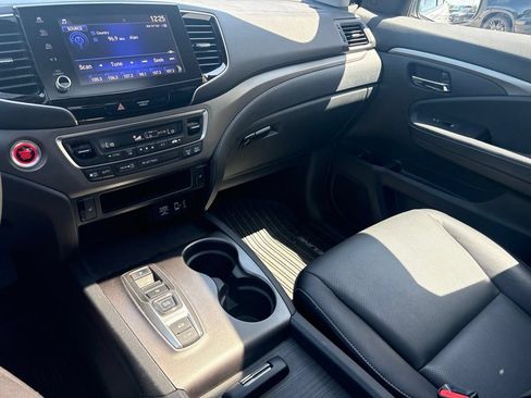 Certified 2022 Honda Ridgeline RTL image 24