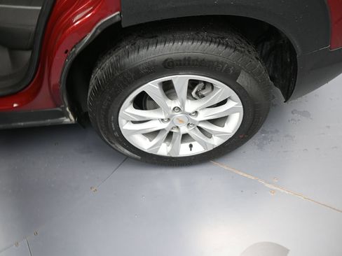 Used 2023 Chevrolet TrailBlazer LS FWD image 18