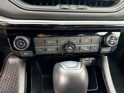 Used 2023 Jeep Compass Trailhawk w/ Trailhawk Elite Group image 13