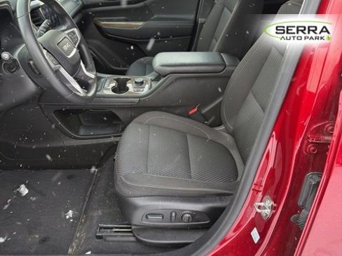 Certified 2023 GMC Acadia SLE w/ Driver Convenience Package image 5