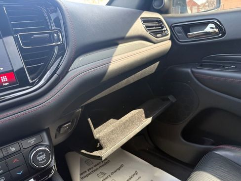 Used 2023 Dodge Durango GT image 31