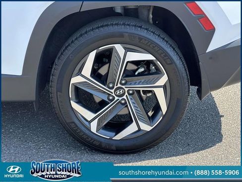 Certified 2023 Hyundai Tucson Limited AWD/4WD image 9