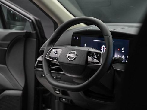 New 2025 Nissan Murano SV image 14