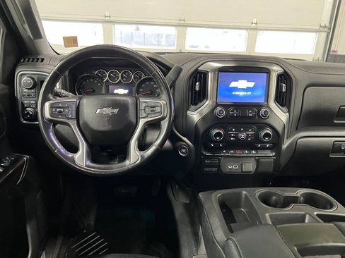 Used 2021 Chevrolet Silverado 1500 RST AWD/4WD image 8
