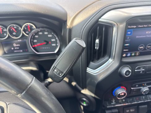 Certified 2021 Chevrolet Silverado 1500 RST AWD/4WD image 19