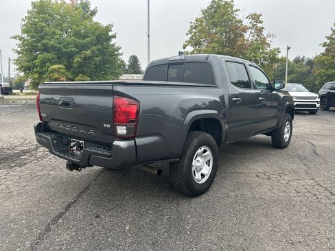 Used 2021 Toyota Tacoma SR AWD/4WD image 3