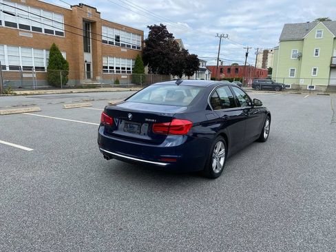 Used 2016 BMW 328i xDrive Sedan AWD/4WD image 4
