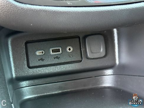 Certified 2023 Chevrolet Equinox LT FWD image 22