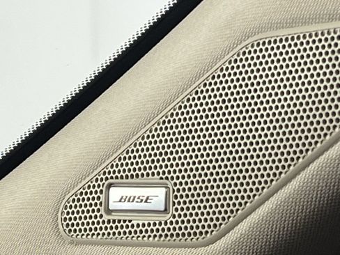 Used 2023 Nissan Rogue SL w/ SL Premium Package image 22