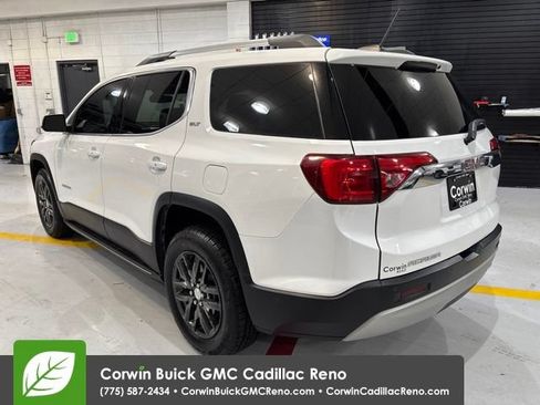 Used 2018 GMC Acadia SLT FWD image 4