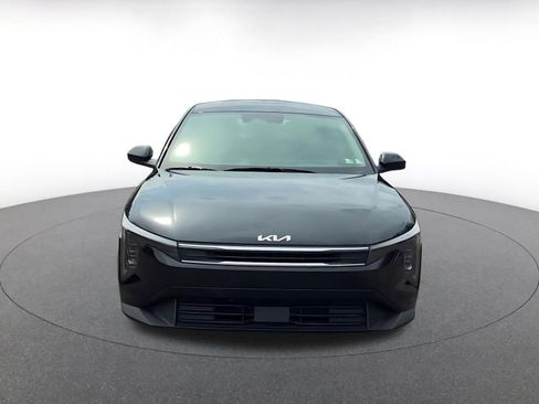 Used 2025 Kia K4 LXS image 4