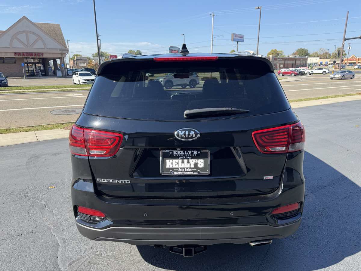 Used 2019 Kia Sorento AWD w/ LX Convenience Package image 4