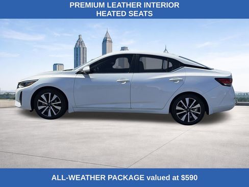 Used 2024 Nissan Sentra SV w/ SV Premium Package image 2