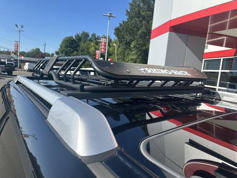 Used 2016 Toyota 4Runner Limited AWD/4WD image 28