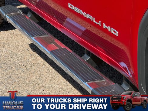 Used 2024 GMC Sierra 2500 Denali w/ Denali Reserve Package AWD/4WD image 5