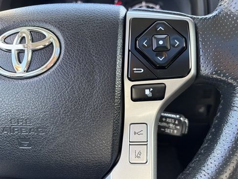 Used 2024 Toyota 4Runner SR5 Premium w/ Moonroof Package AWD/4WD image 27
