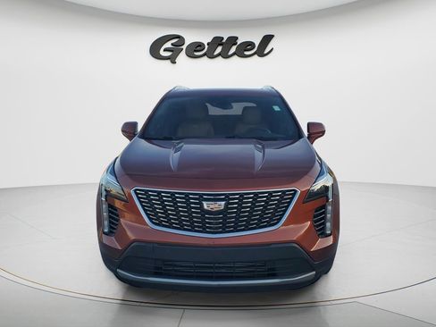 Used 2019 Cadillac XT4 Premium Luxury FWD image 2