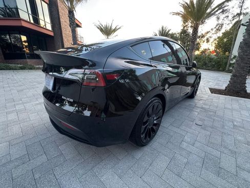 Used 2023 Tesla Model Y Performance AWD/4WD image 12