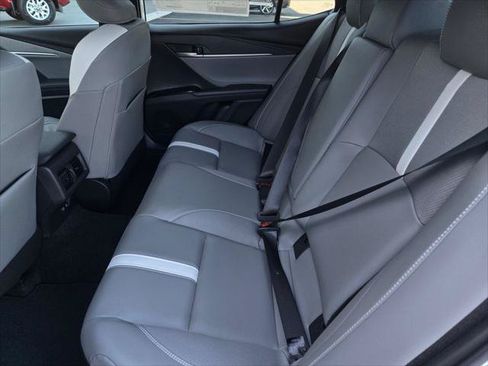 Used 2026 Toyota Camry SE FWD image 11