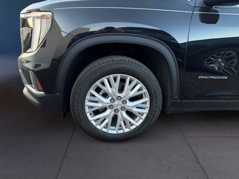 Used 2026 GMC Acadia Elevation w/ Elevation Premium Package FWD image 14