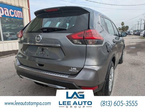 Used 2018 Nissan Rogue S FWD image 3