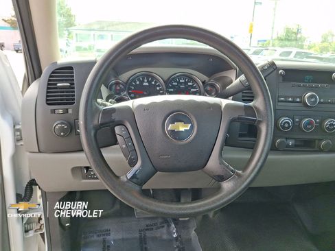 Used 2013 Chevrolet Silverado 2500 W/T RWD image 9