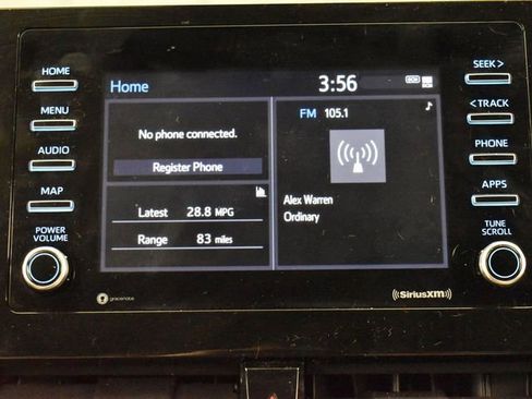 Used 2021 Toyota Camry SE image 19