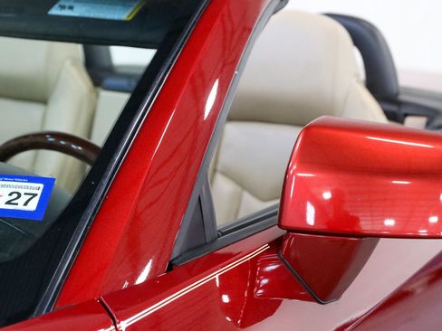 Used 2008 Cadillac XLR RWD image 11