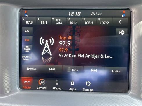 Used 2023 Dodge Charger SXT image 16