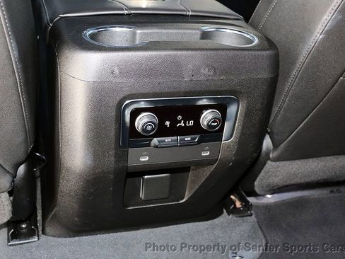 Used 2022 Chevrolet Suburban LT AWD/4WD image 37