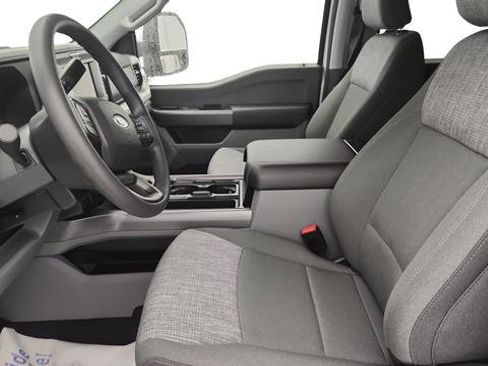New 2026 Ford F350 XLT image 10