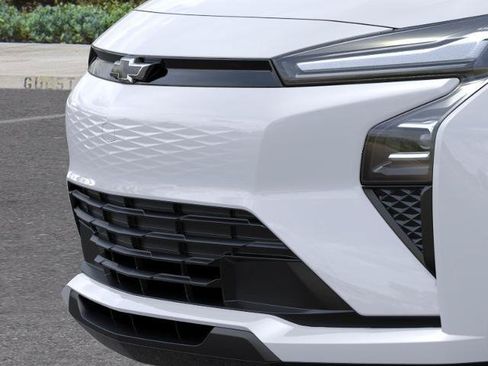 New 2027 Chevrolet Bolt LT w/ Comfort Package FWD image 37