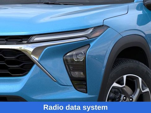 New 2026 Chevrolet Trax LT w/ Driver Confidence Package image 11