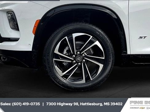 New 2026 Buick Enclave Sport Touring w/ Super Cruise Package image 5